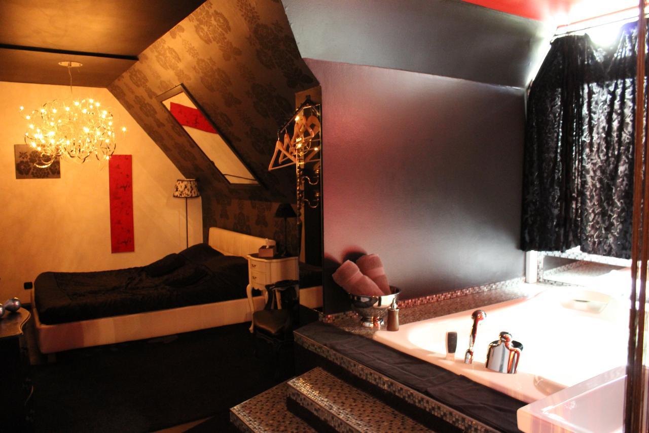 Bubble Lounge Hotel Hooglede Exterior photo